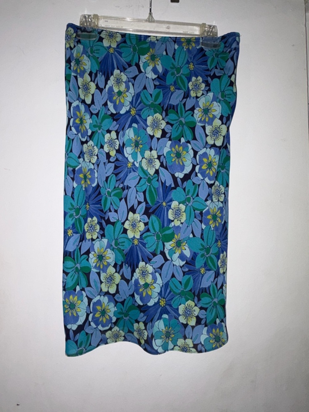 Blue Floral Midi Skirt - Pull-On Summer Style